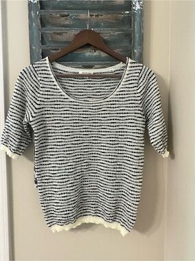 Max Studio London Black & Ivory Striped Short Sleeve Knit Top